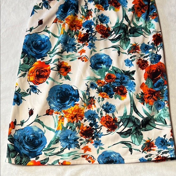 Bettie page floral midi wiggle - Picture 4 of 10